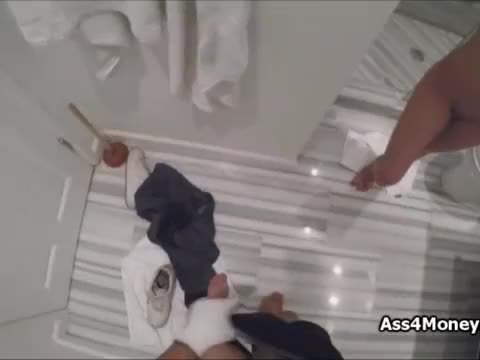 Thick dicked thief fucks teen in bathroom